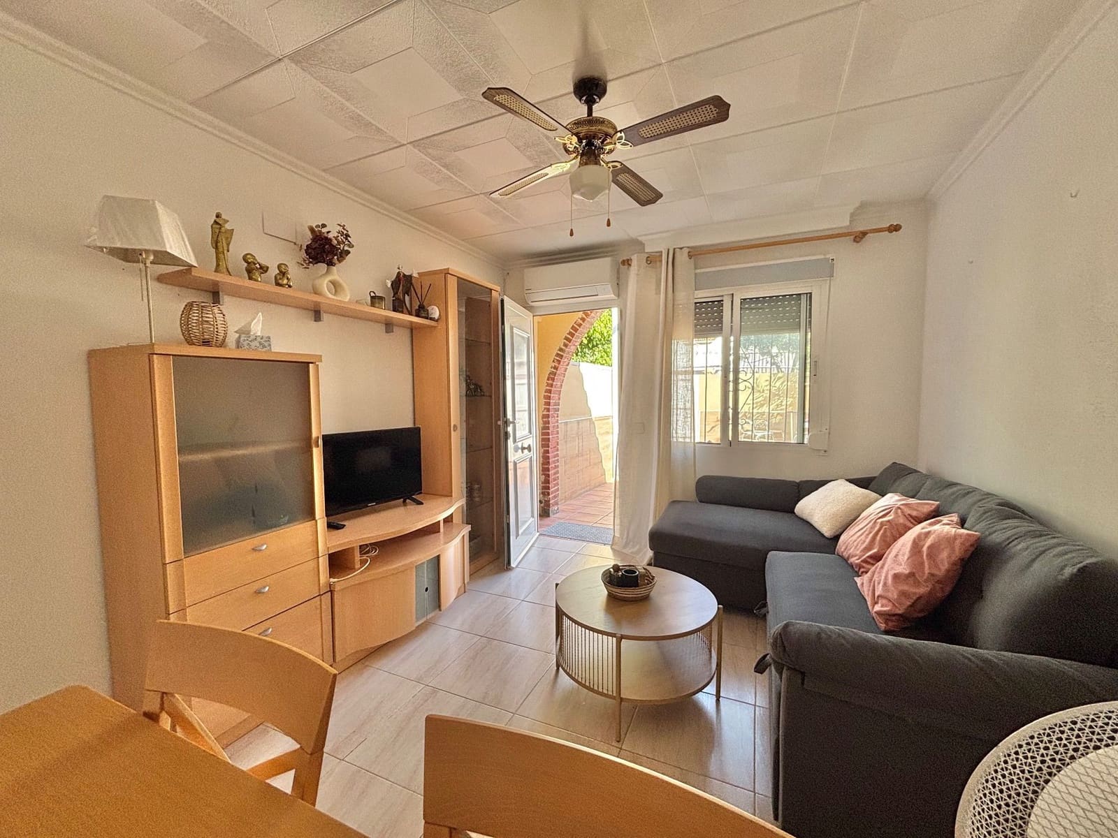 1 bedroom Bungalow for sale in Torrevieja - € 126,000 (Ref: 9248557)