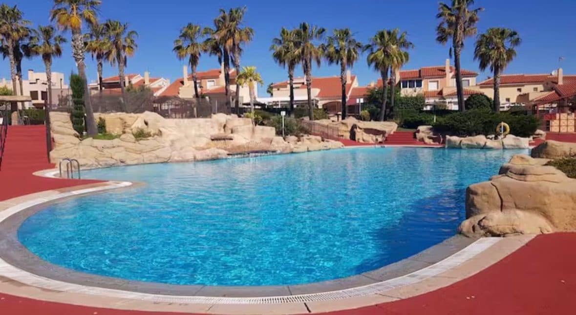 3 bedroom Apartment for rent in Gran Alacant with pool garage - € 1,550 (Ref: 9276036)