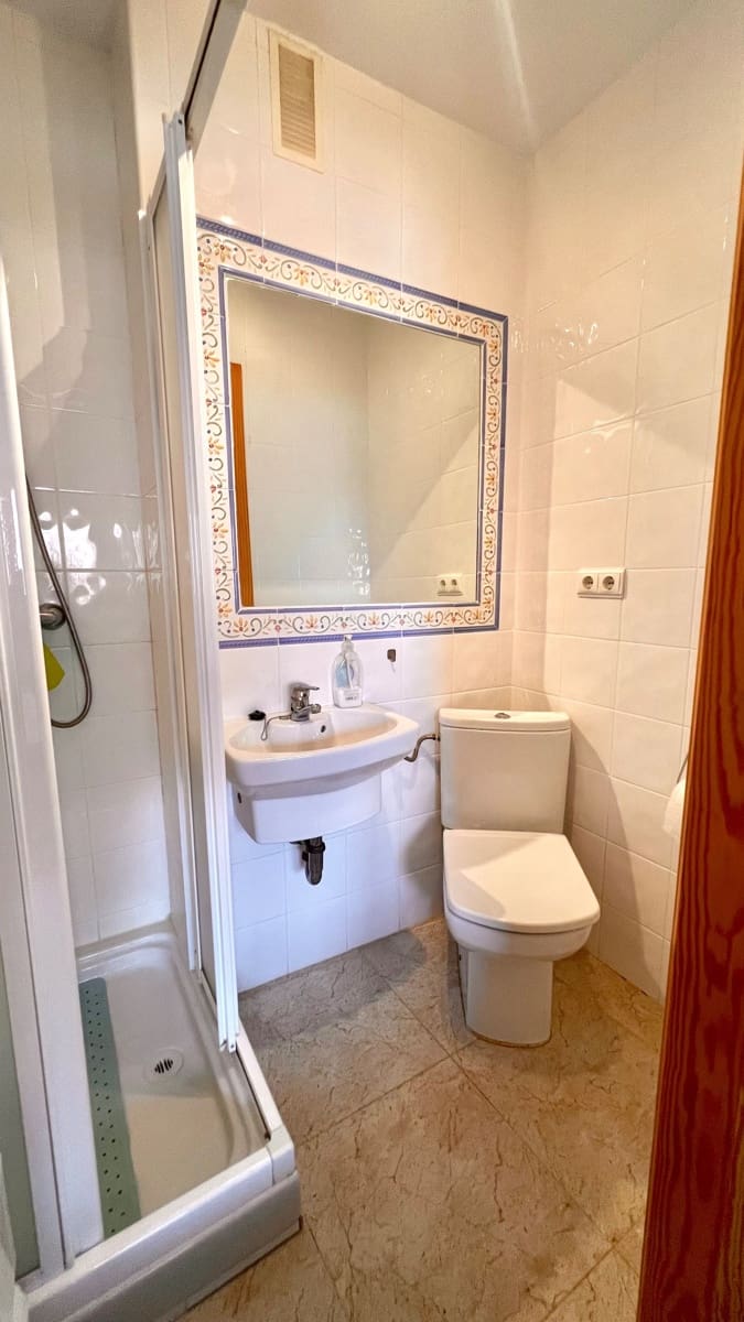 3 sypialnia Apartament do wynajęcia w Torrevieja z garażem - 800 € (Ref: 9312350)