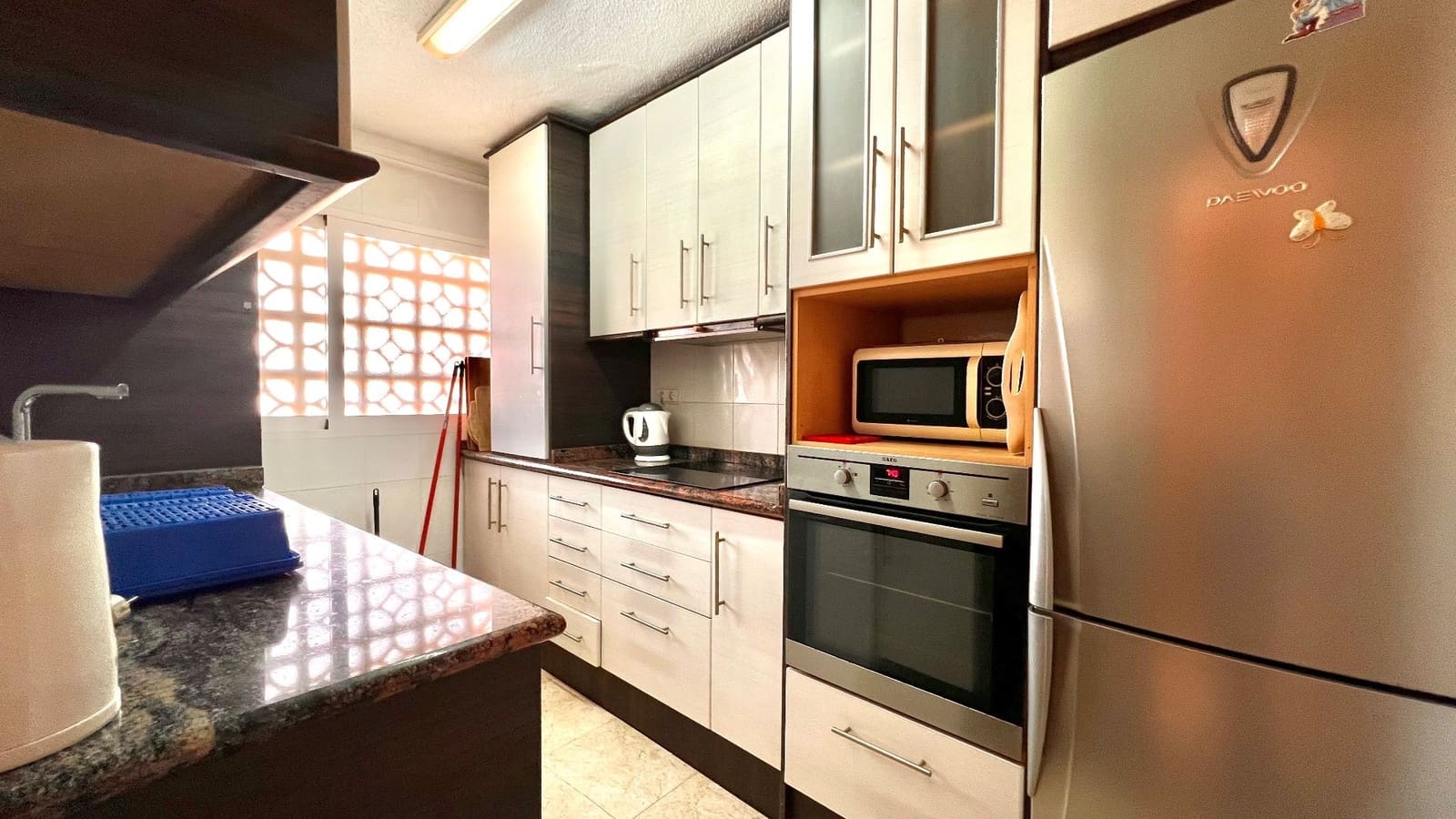 3 sypialnia Apartament do wynajęcia w Torrevieja z garażem - 800 € (Ref: 9312350)