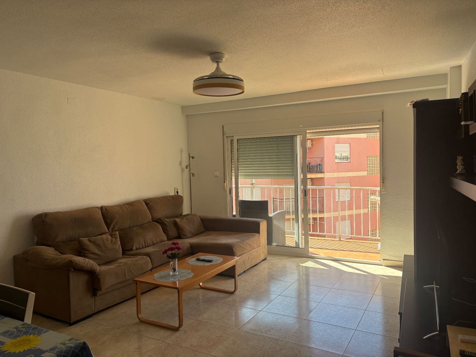 3 sypialnia Apartament do wynajęcia w Torrevieja z garażem - 800 € (Ref: 9312350)