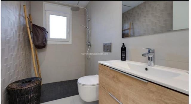 3 bedroom Villa for rent in Ciudad Quesada, Rojales with pool garage - € 2,500 (Ref: 9353201)