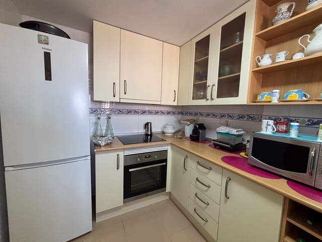 3 makuuhuone Huoneisto vuokrattavana paikassa Guardamar Playa, Guardamar del Segura mukana uima-altaan - 950 € (Ref: 9378757)