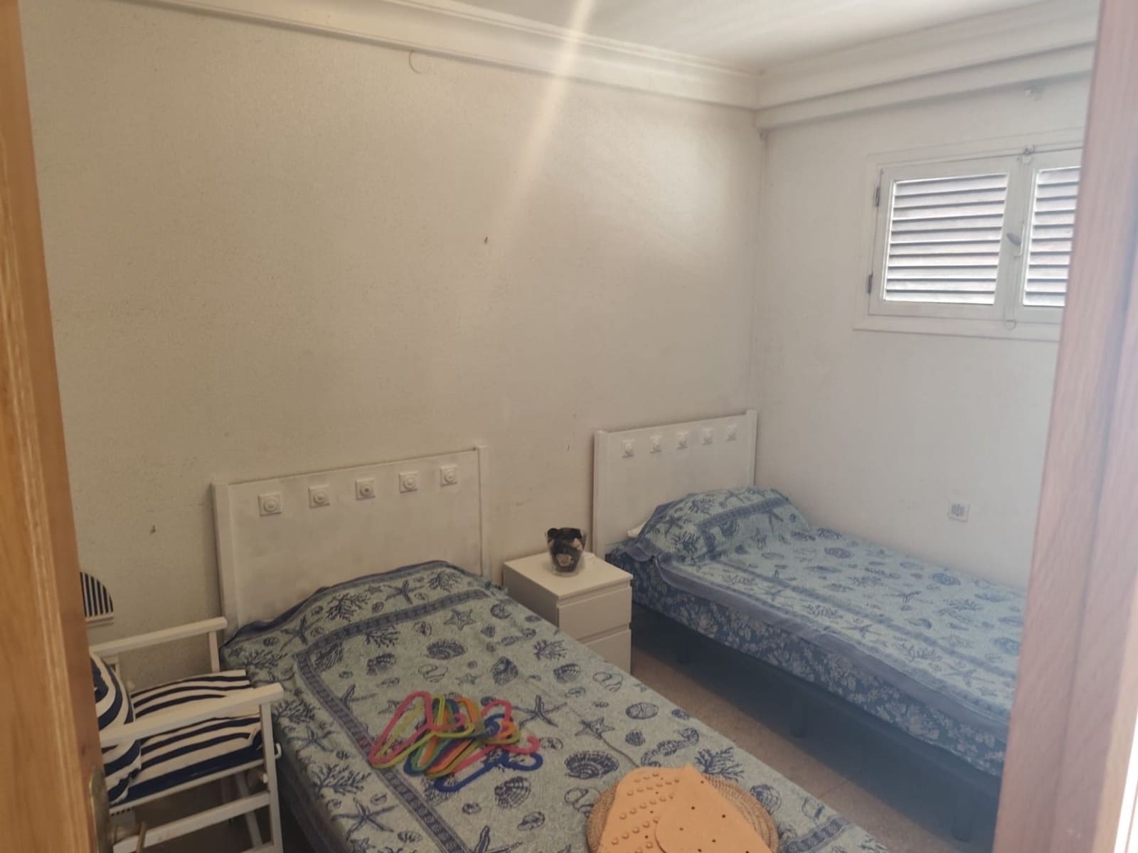 Apartamento de 3 habitaciones en Torrevieja en alquiler con garaje - 850 € (Ref: 9461143)