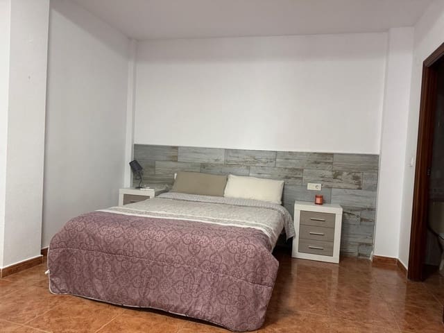 1 sypialnia Apartament do wynajęcia w Centro - Muelle Pesquero, Torrevieja - 750 € (Ref: 9480947)