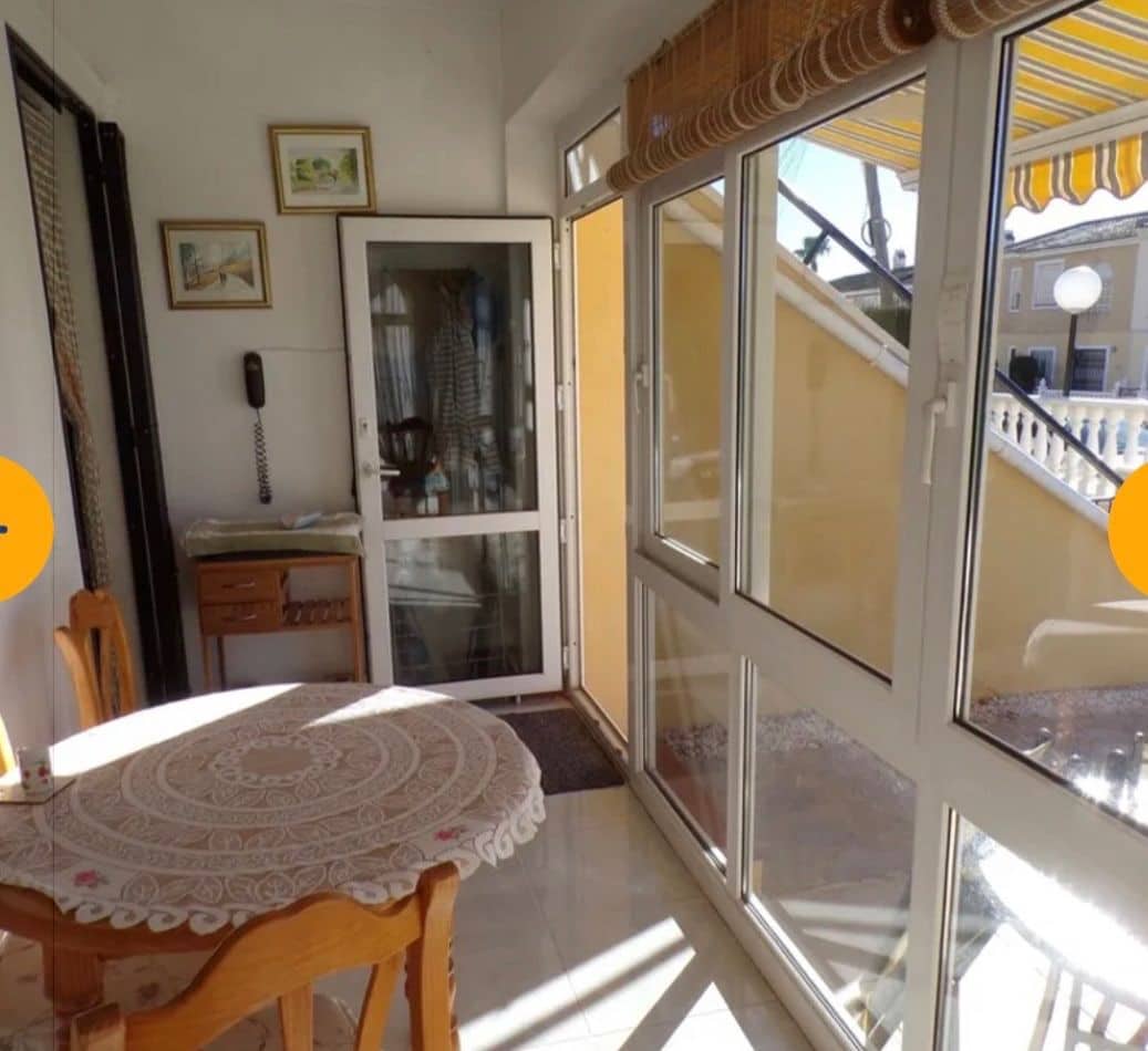 1 bedroom Apartment for rent in Villamartin with pool - € 700 (Ref: 9481887)