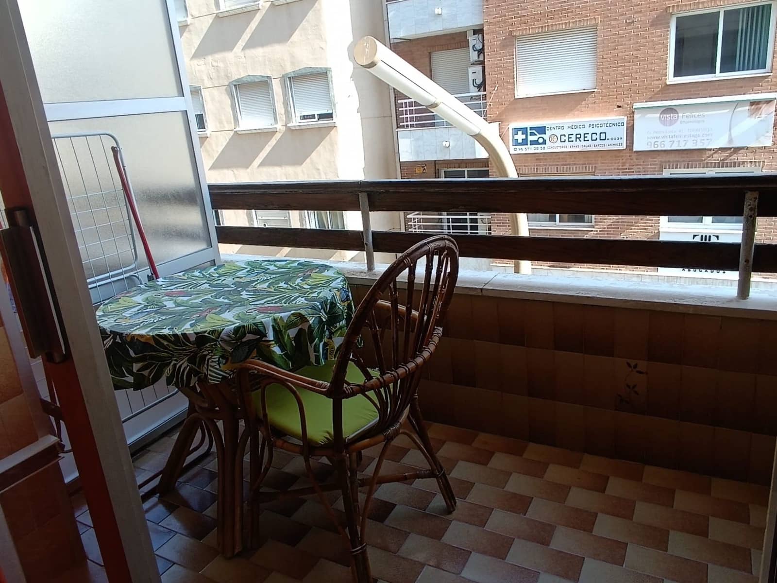 3 bedroom Apartment for rent in Torrevieja - € 750 (Ref: 9491103)