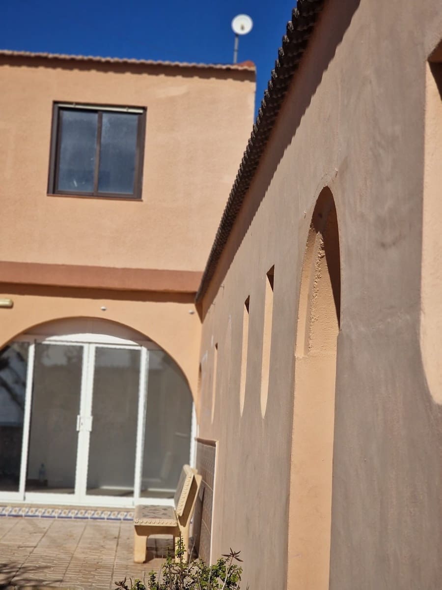 Finca/Casa Rural de 4 habitaciones en Albatera en alquiler con piscina garaje - 1.300 € (Ref: 9496889)