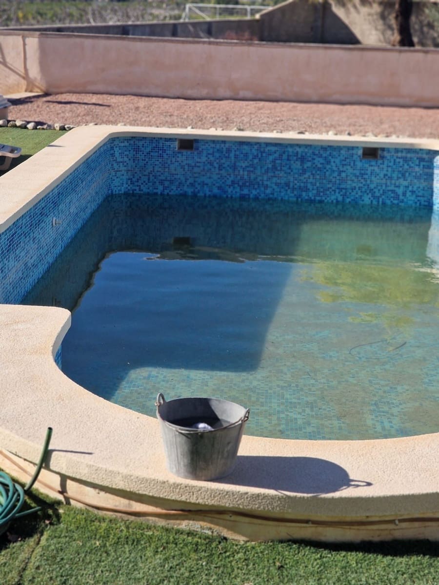 Finca/Casa Rural de 4 habitaciones en Albatera en alquiler con piscina garaje - 1.300 € (Ref: 9496889)