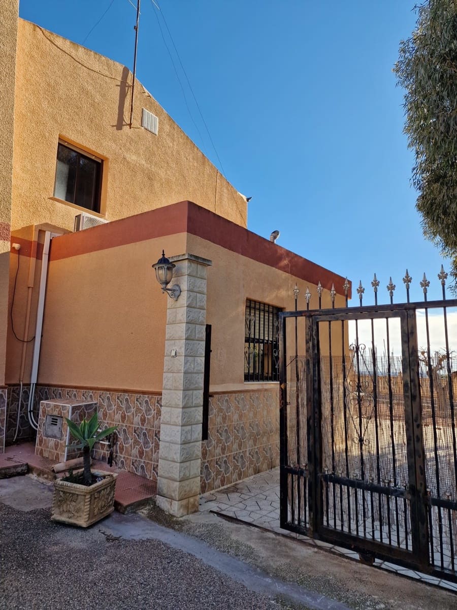 Finca/Casa Rural de 4 habitaciones en Albatera en alquiler con piscina garaje - 1.300 € (Ref: 9496889)