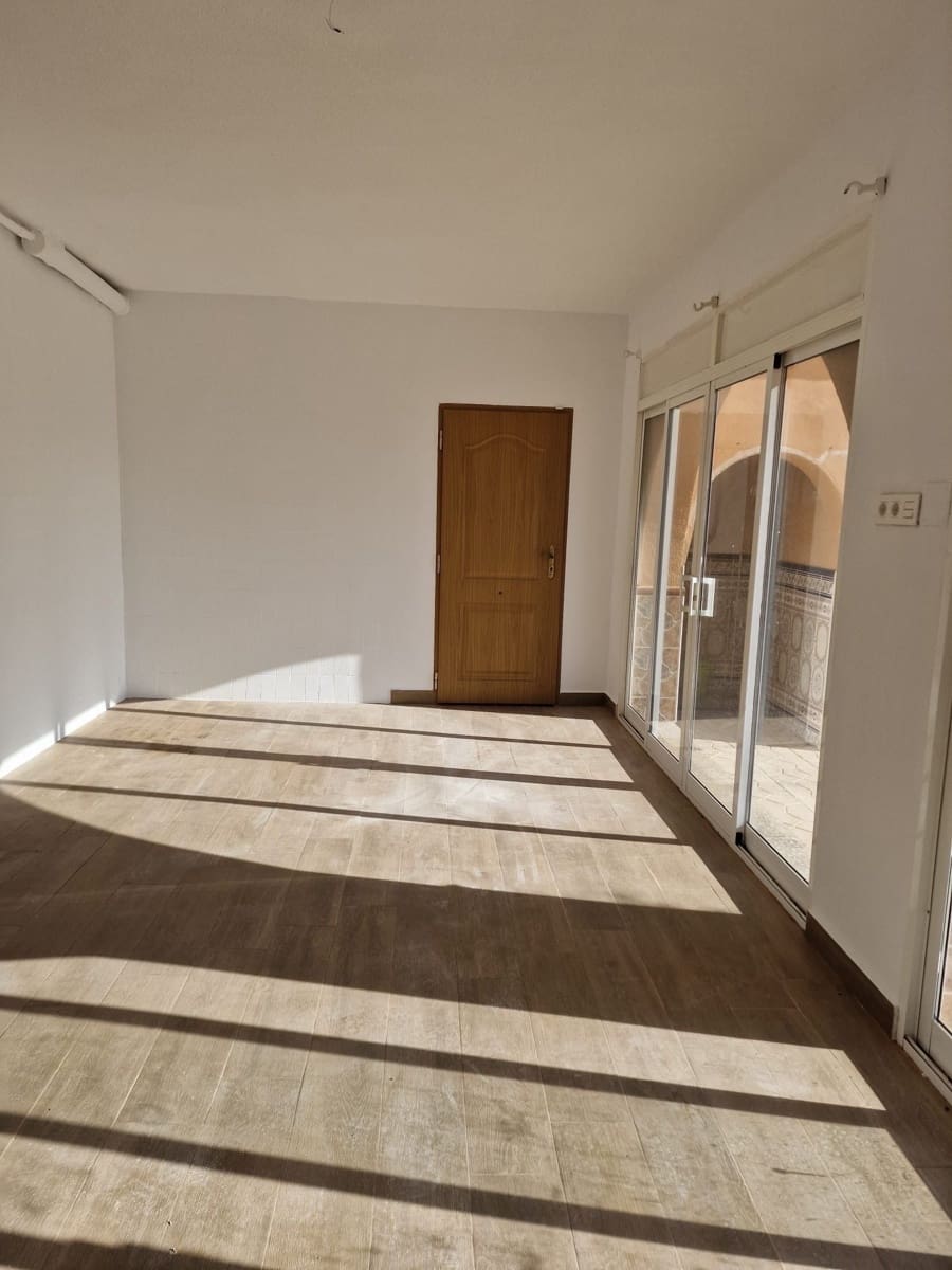 Finca/Casa Rural de 4 habitaciones en Albatera en alquiler con piscina garaje - 1.300 € (Ref: 9496889)