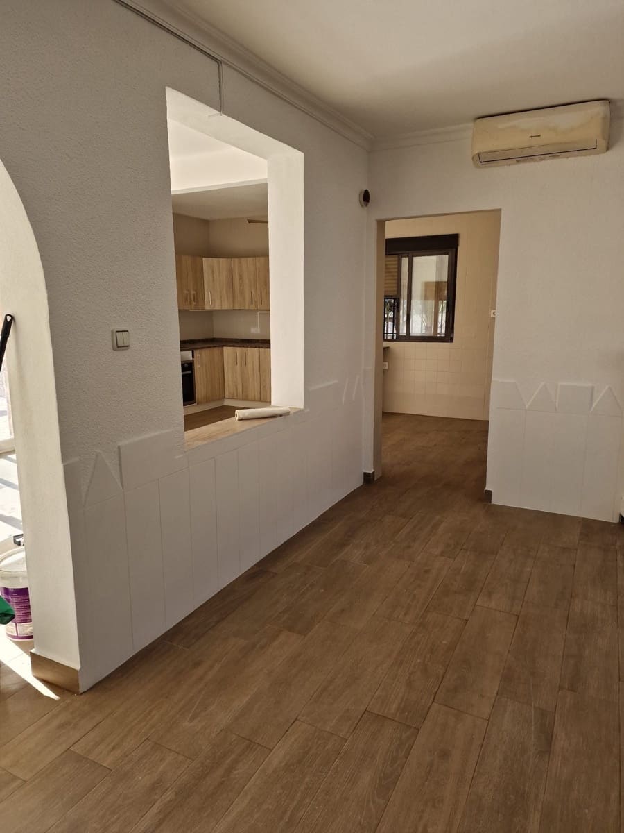 Finca/Casa Rural de 4 habitaciones en Albatera en alquiler con piscina garaje - 1.300 € (Ref: 9496889)