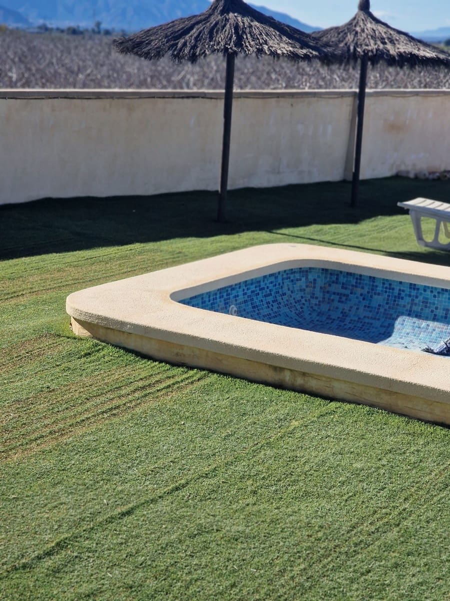 Finca/Casa Rural de 4 habitaciones en Albatera en alquiler con piscina garaje - 1.300 € (Ref: 9496889)