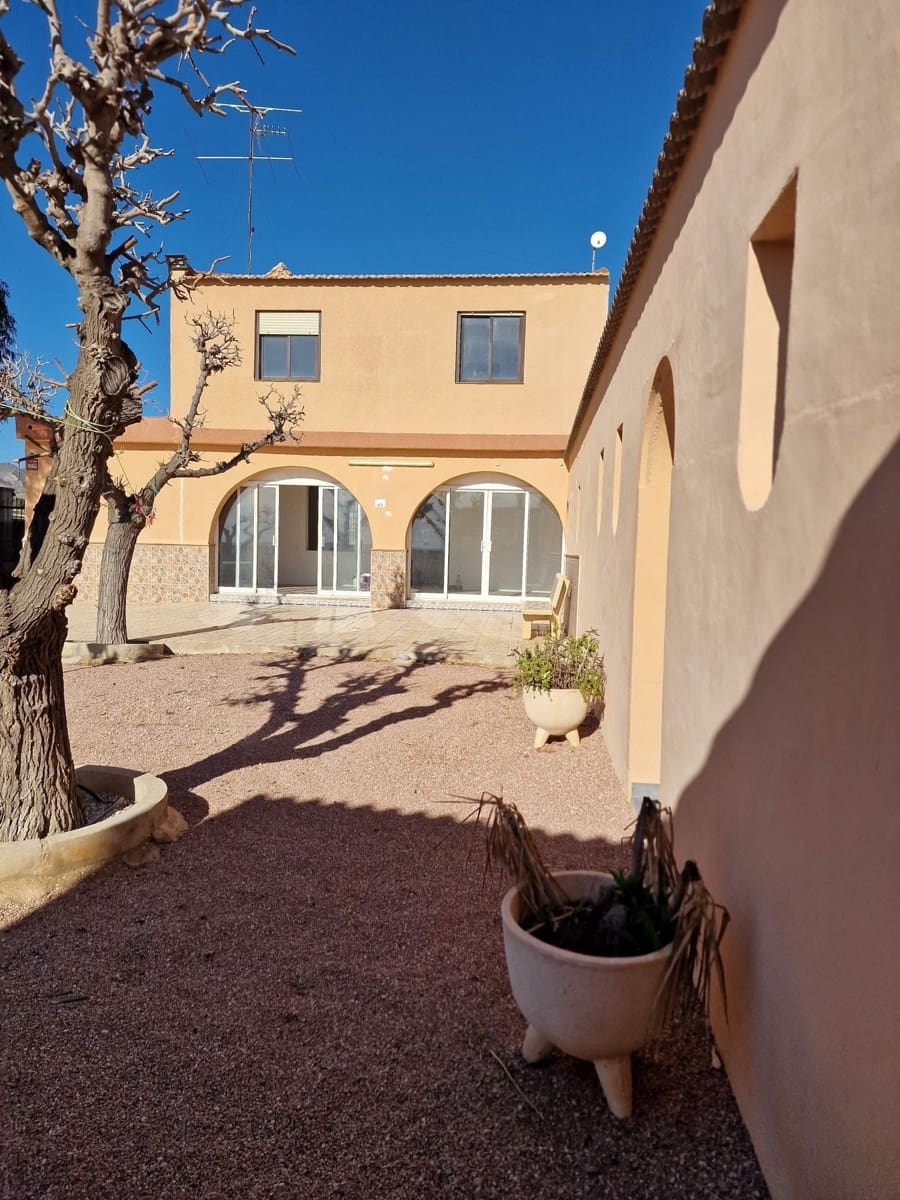 Finca/Casa Rural de 4 habitaciones en Albatera en alquiler con piscina garaje - 1.300 € (Ref: 9496889)