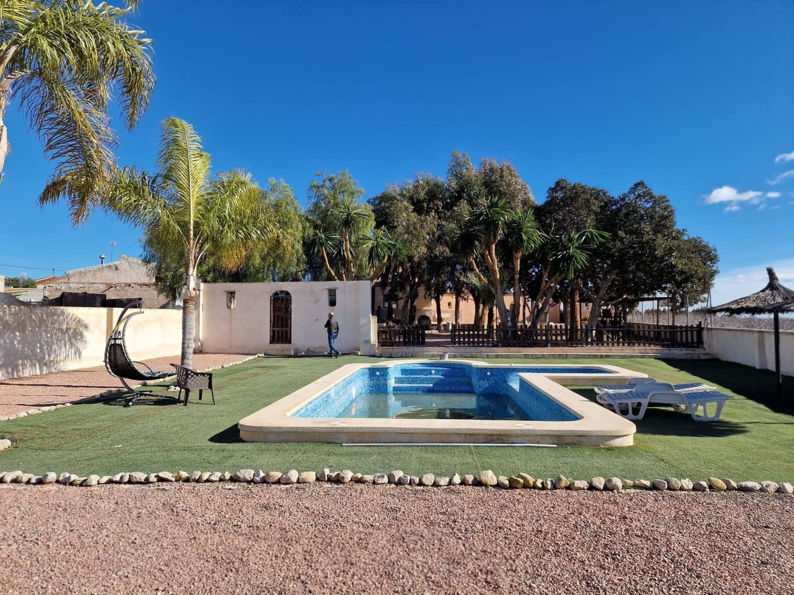 Finca/Casa Rural de 4 habitaciones en Albatera en alquiler con piscina garaje - 1.300 € (Ref: 9496889)