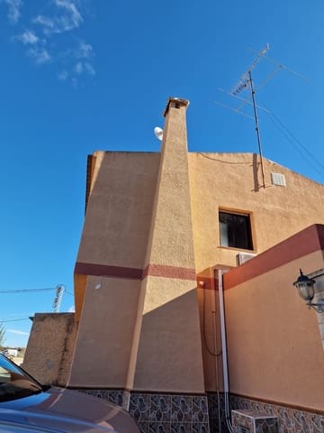 4 soveværelse Finca/Landehus til leje i Albatera med swimmingpool garage - € 1.390 (Ref: 9526164)