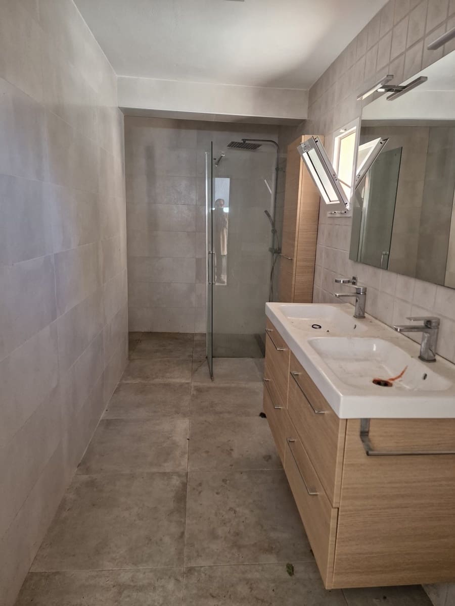 4 soveværelse Finca/Landehus til leje i Albatera med swimmingpool garage - € 1.390 (Ref: 9526164)