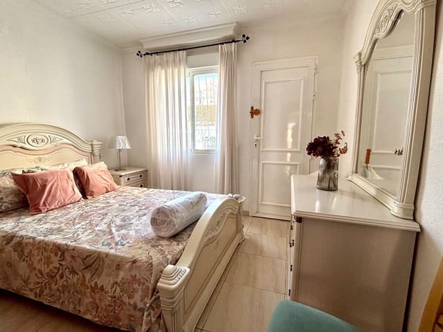 2 soveværelse Bungalow til leje i El Chaparral - La Siesta - La Torreta, Torrevieja - € 700 (Ref: 9570702)