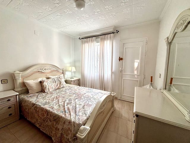 2 bedroom Bungalow for rent in El Chaparral - La Siesta - La Torreta, Torrevieja - € 650 (Ref: 9594700)