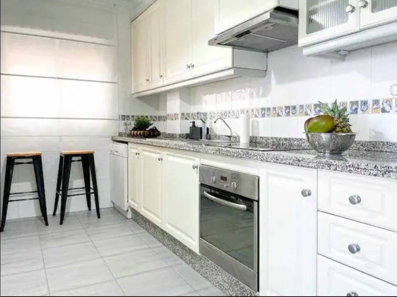 3 soveværelse Villa til leje i Muchamiel / Mutxamel med swimmingpool garage - € 1.800 (Ref: 9594702)