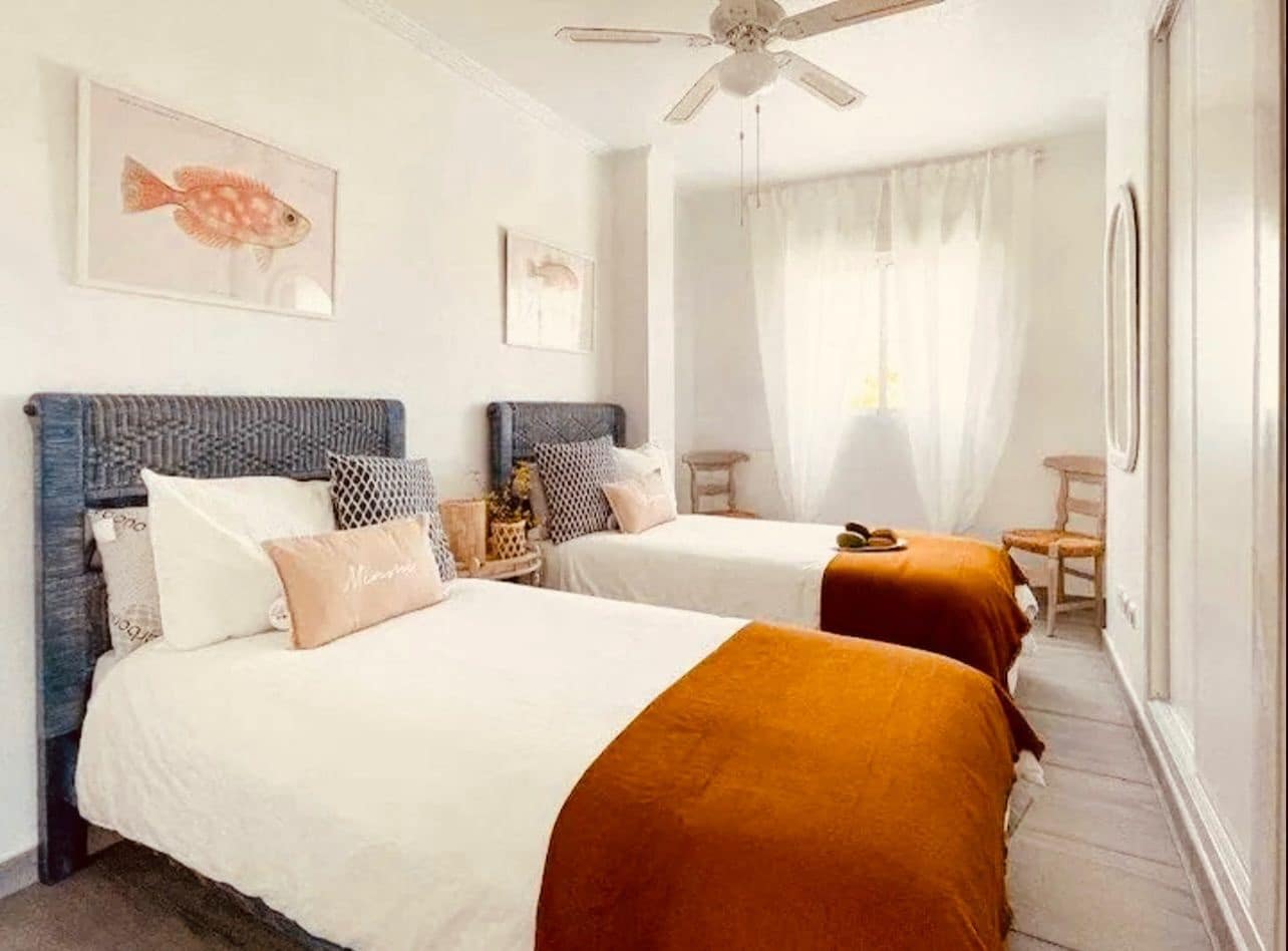 3 soveværelse Villa til leje i Muchamiel / Mutxamel med swimmingpool garage - € 1.800 (Ref: 9594702)