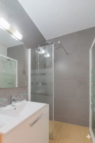 2 makuuhuone Bungalow vuokrattavana paikassa Torrevieja - 800 € (Ref: 9607234)