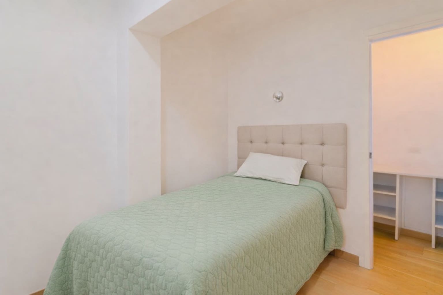 2 quarto Bungalow para arrendar em Torrevieja - 800 € (Ref: 9607234)