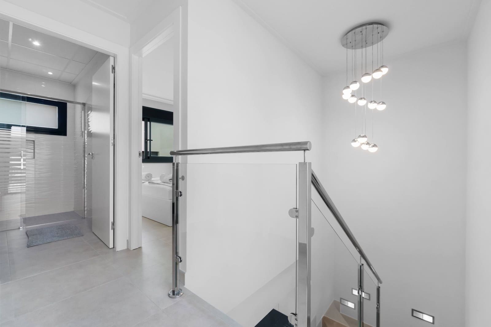 3 bedroom Villa for rent in Benijofar with pool garage - € 2,100 (Ref: 9620783)