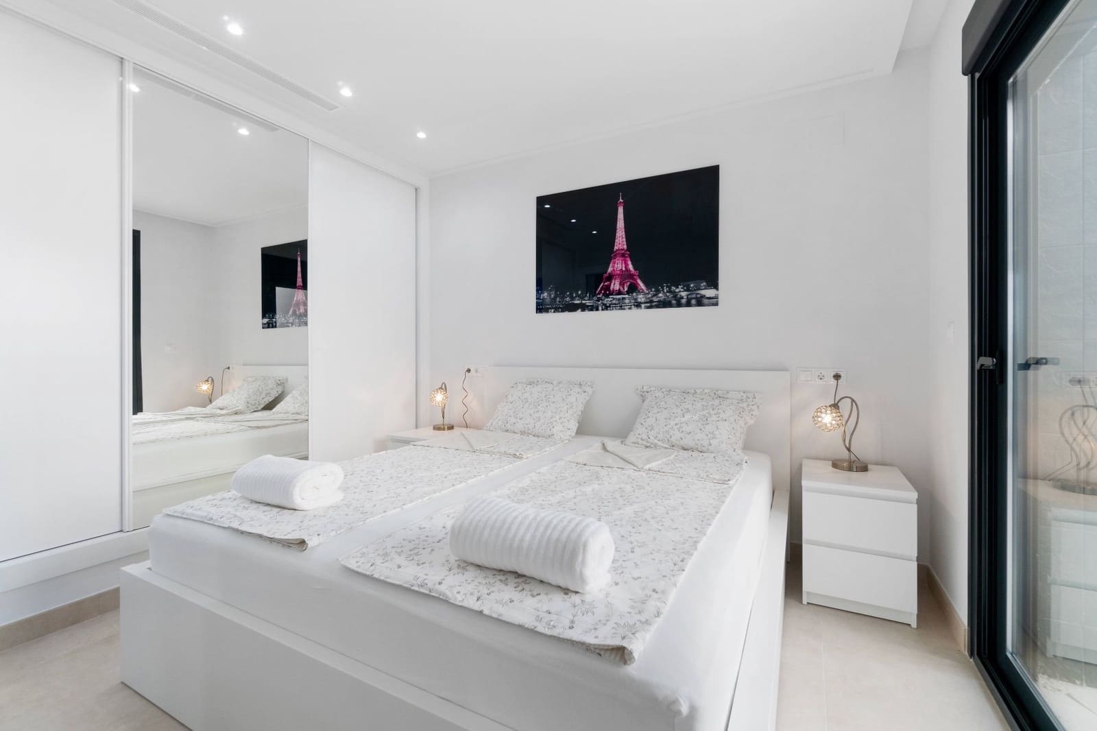 3 bedroom Villa for rent in Benijofar with pool garage - € 2,100 (Ref: 9620783)