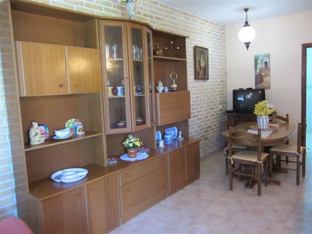 2 soverom Villa til leie i Campoamor med svømmebasseng garasje - € 700 (Ref: 9633920)