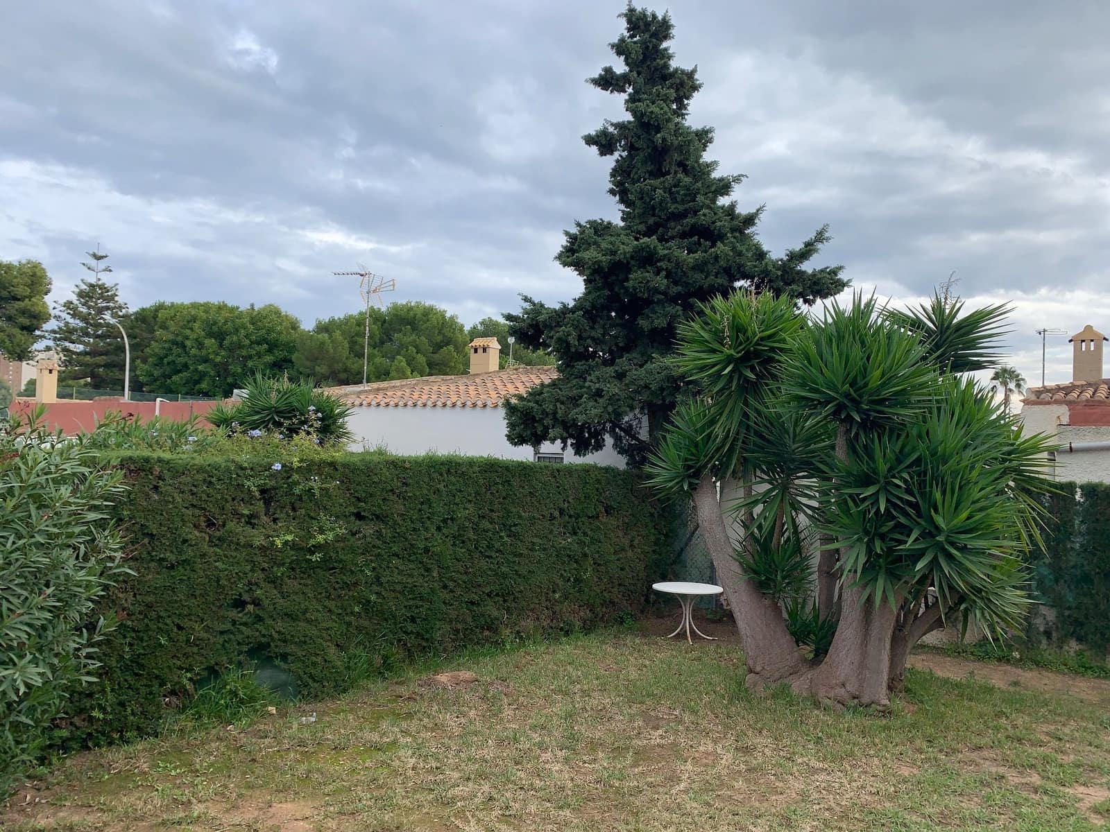 2 soverom Villa til leie i Campoamor med svømmebasseng garasje - € 700 (Ref: 9633920)