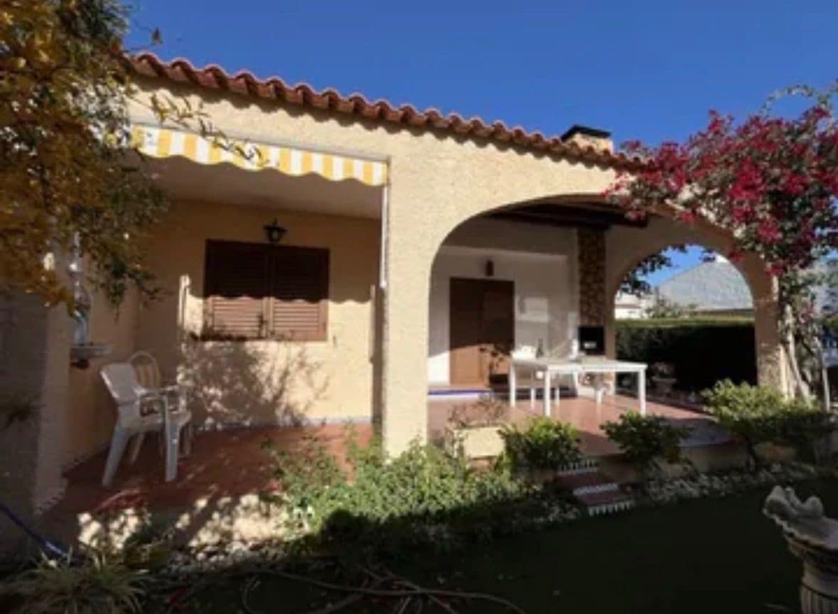 2 sovrum Villa att hyra i Campoamor med pool garage - 700 € (Ref: 9633920)