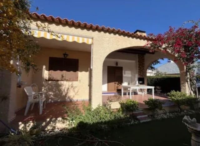 2 sovrum Villa att hyra i Dehesa de Campoamor, Orihuela med pool garage - 700 € (Ref: 9633920)