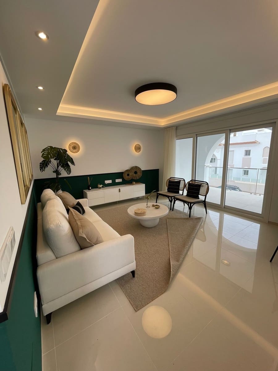 2 sovrum Lägenhet att hyra i Arenales del Sol med pool garage - 1 450 € (Ref: 9636486)
