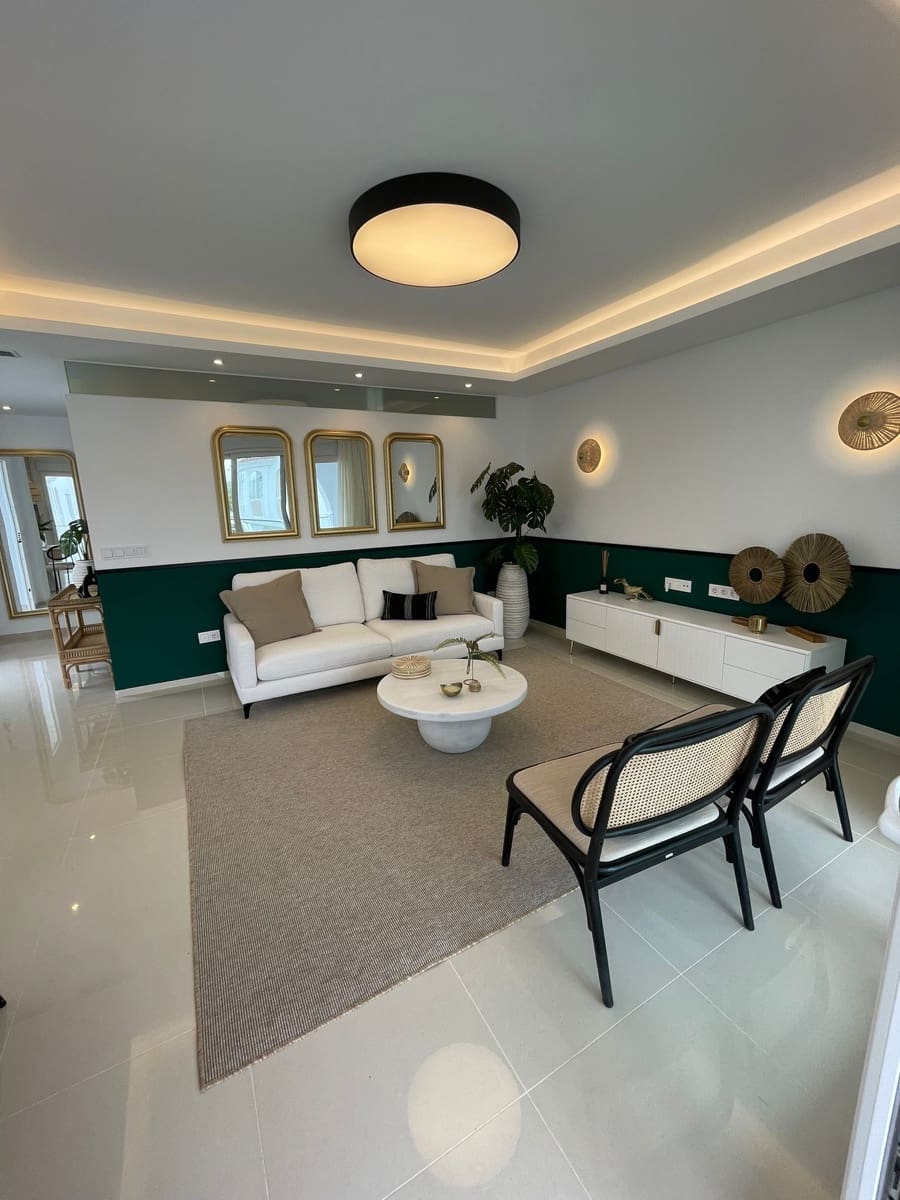 2 sovrum Lägenhet att hyra i Arenales del Sol med pool garage - 1 450 € (Ref: 9636486)