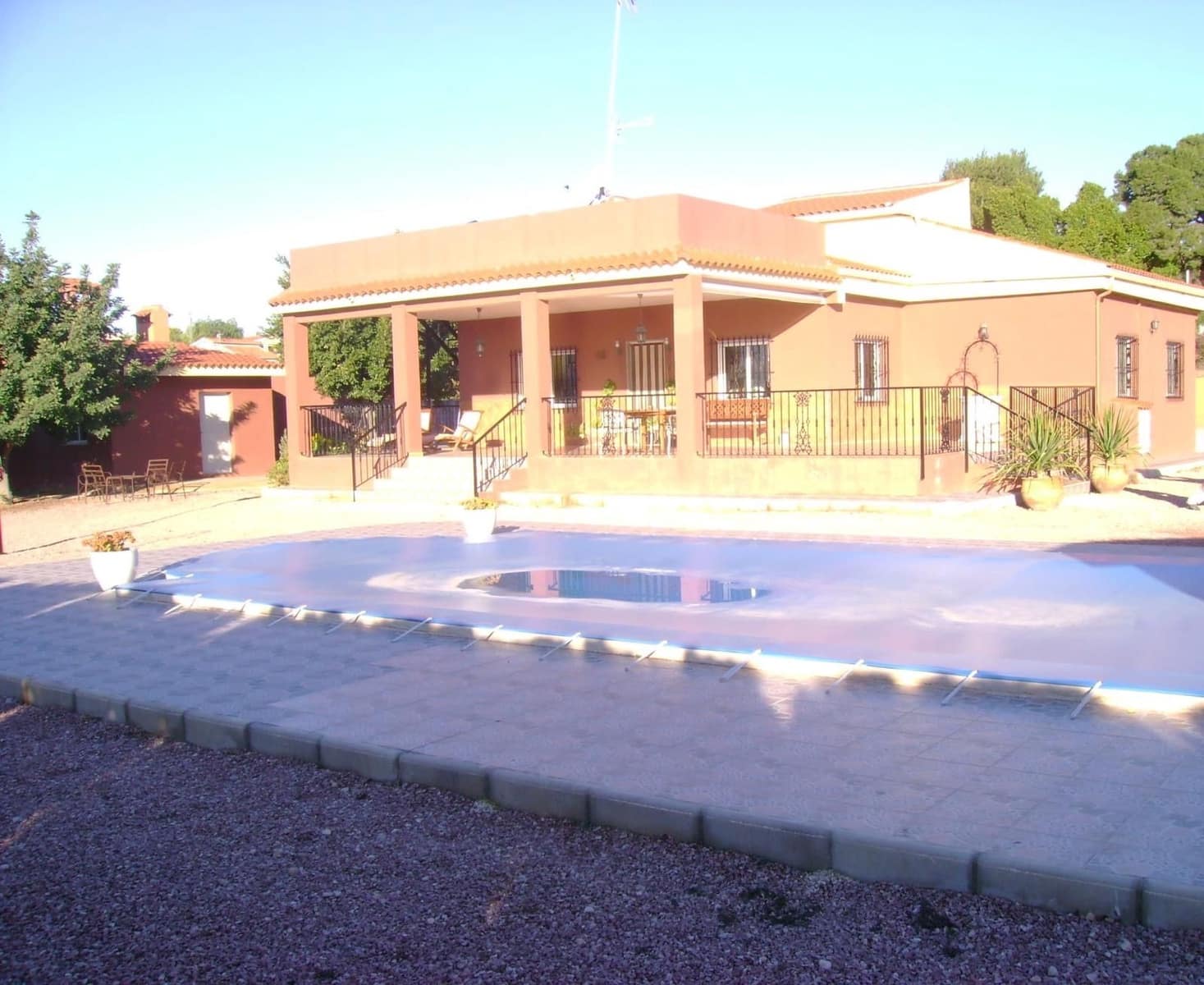 3 bedroom Villa for rent in Crevillente / Crevillent with garage - € 1,700 (Ref: 9698161)