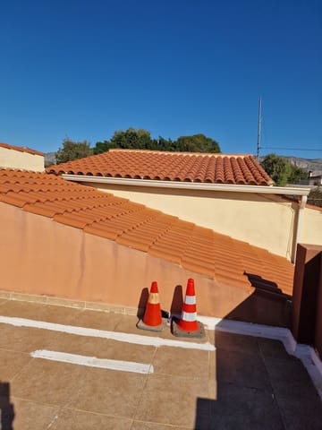 3 makuuhuone Huvila vuokrattavana paikassa Crevillente / Crevillent mukana 
autotalli - 1 580 € (Ref: 9698161)