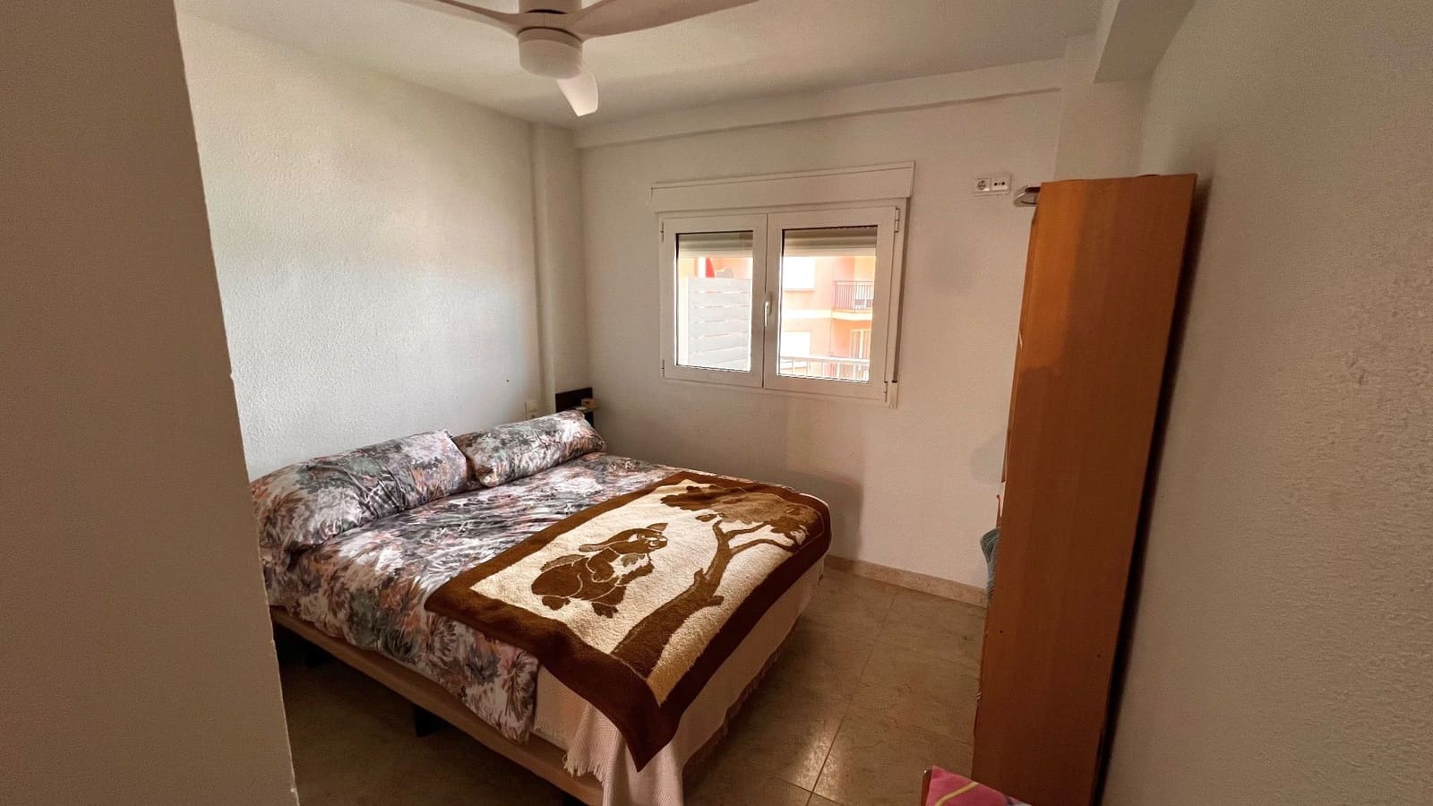 3 soverom Leilighet til leie i Torrevieja med garasje - € 850 (Ref: 9719524)