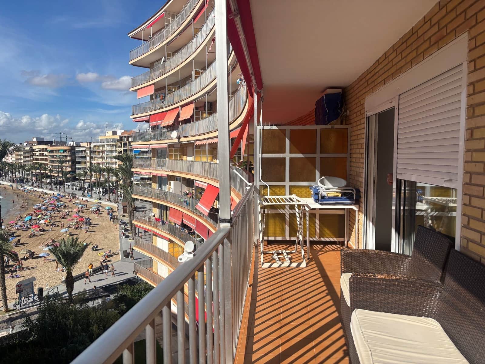3 soverom Leilighet til leie i Torrevieja med garasje - € 850 (Ref: 9719524)