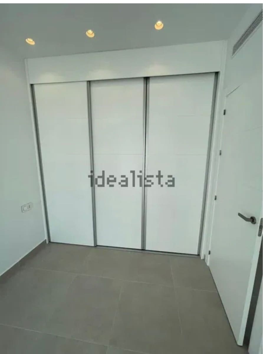 4 bedroom Villa for rent in Benijofar with pool garage - € 2,350 (Ref: 9728590)