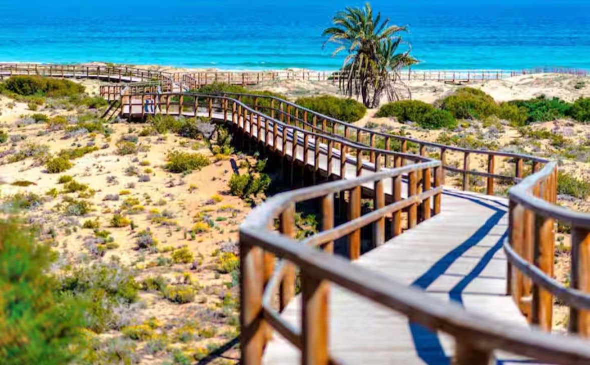 4 camera da letto Casa in vendita in Arenales del Sol con piscina garage - 700.000 € (Rif: 9747696)