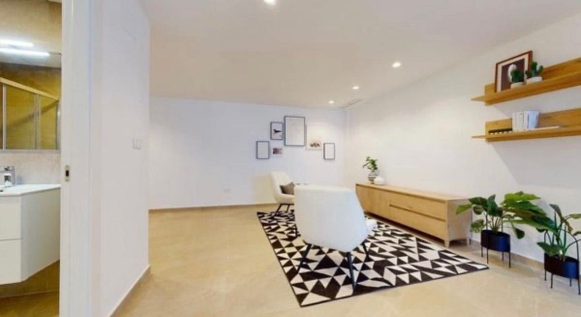 4 soveværelse Villa til leje i Benijofar med swimmingpool garage - € 2.350 (Ref: 9751626)