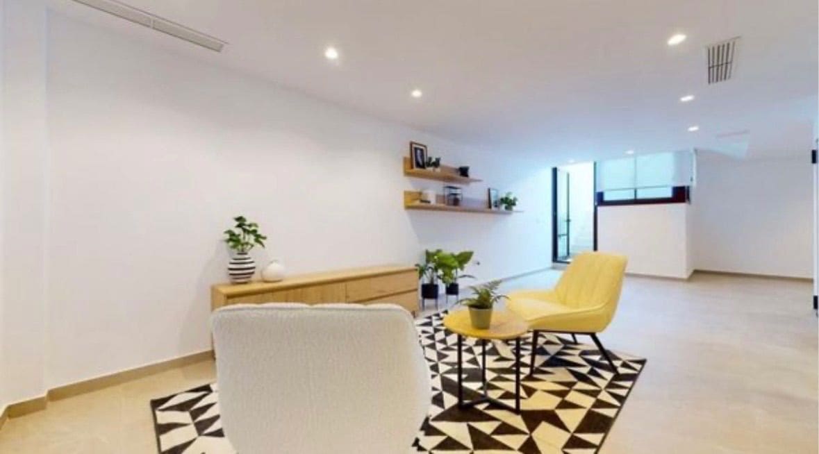 4 soveværelse Villa til leje i Benijofar med swimmingpool garage - € 2.350 (Ref: 9751626)