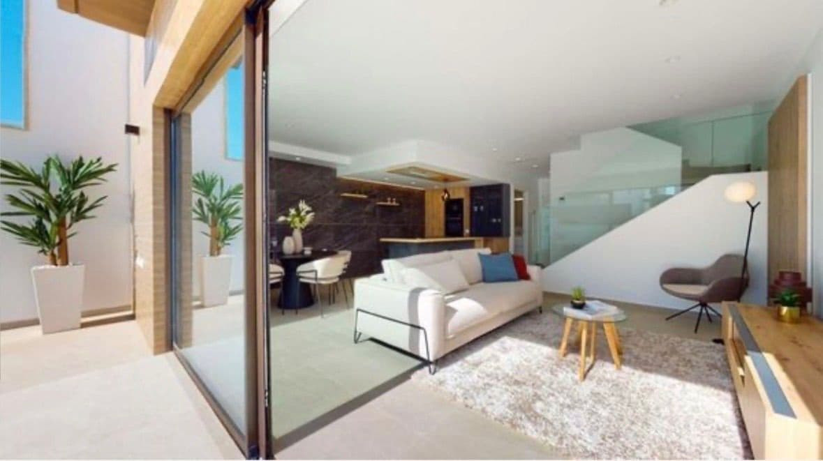 4 soveværelse Villa til leje i Benijofar med swimmingpool garage - € 2.350 (Ref: 9751626)