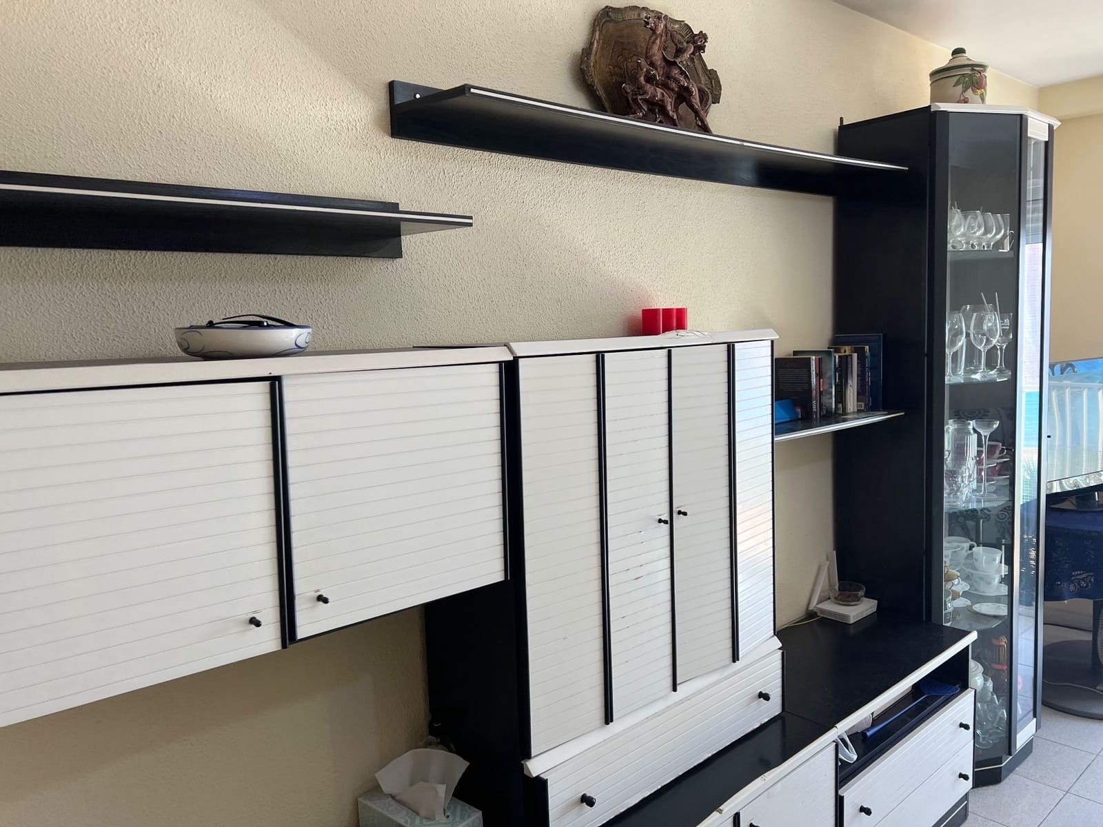 3 bedroom Apartment for rent in Torrevieja with garage - € 750 (Ref: 9780142)