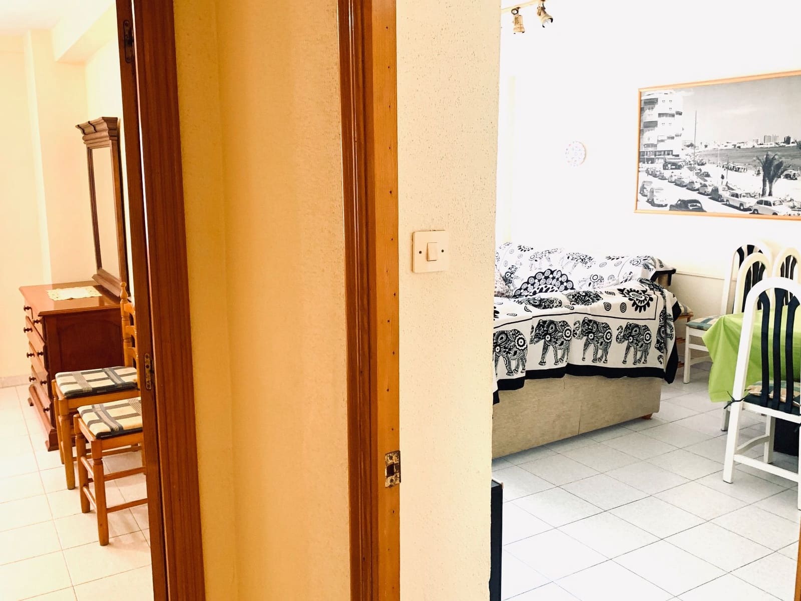 3 bedroom Apartment for rent in Torrevieja with garage - € 750 (Ref: 9780142)