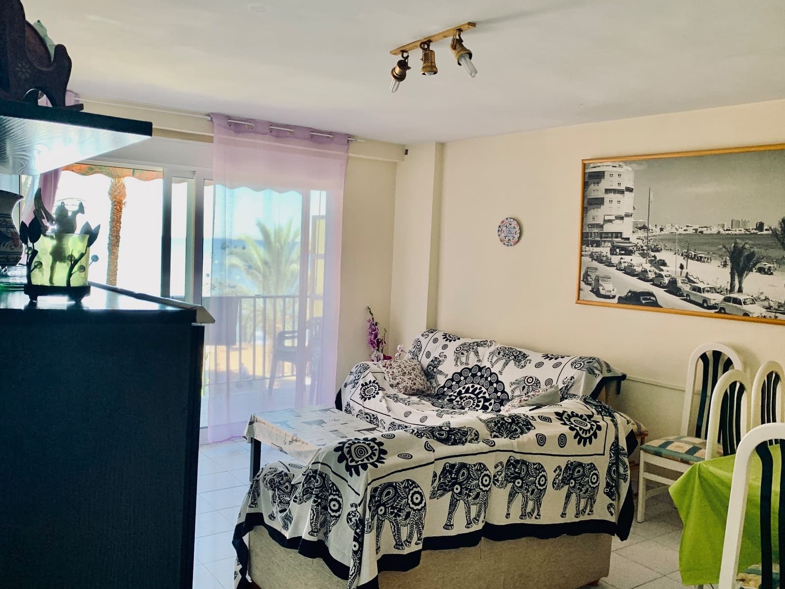 3 bedroom Apartment for rent in Torrevieja with garage - € 750 (Ref: 9780142)