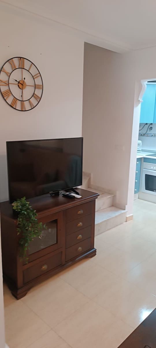 Bungalow de 3 chambres à louer à Gran Alacant avec piscine garage - 695 € (Ref: 9780143)