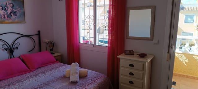 Bungalow de 3 chambres à louer à Novamar - Mediterráneo, Santa Pola avec piscine garage - 695 € (Ref: 9780143)