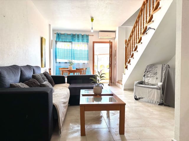 3 slaapkamer Halfvrijstaande villa te koop in Gran Vista - Olivo de Oro, Santa Pola met zwembad - € 250.000 (Ref: 9800358)